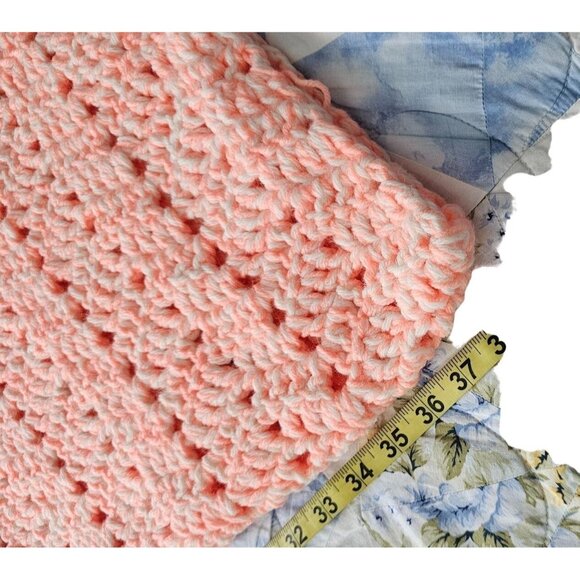Handmade Peach/Pink Crochet Baby Blanket 40"x43" - Picture 4 of 5